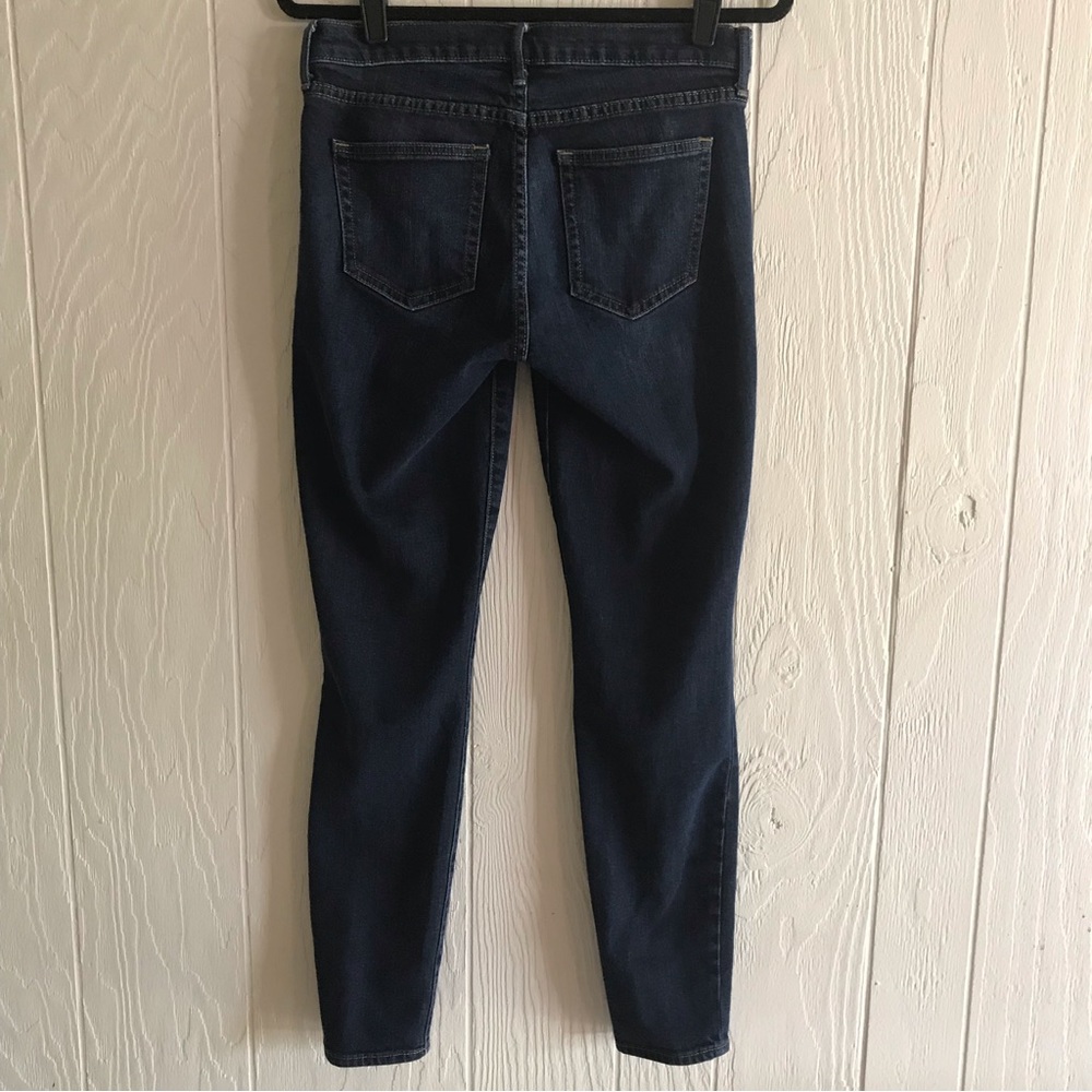 Gap 1969 Skinny Jeans